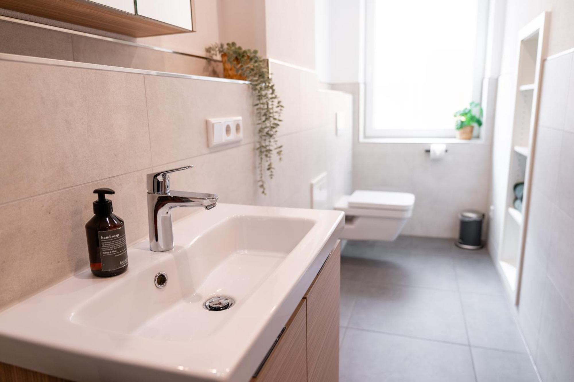 Exklusives Apartment In Bester Lage In Tbb Tauberbischofsheim Esterno foto
